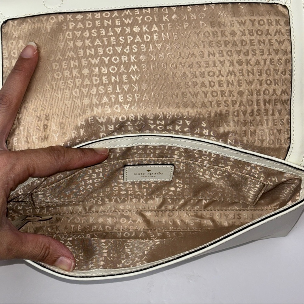 Kate Spade New York Montford Park Straw & White w/ Gold Clutch/Purse - Picture 10 of 15